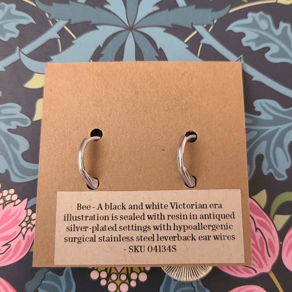 SALE! NWT Christine Stoll Alterd Relics Earrings - Picture 2 of 4